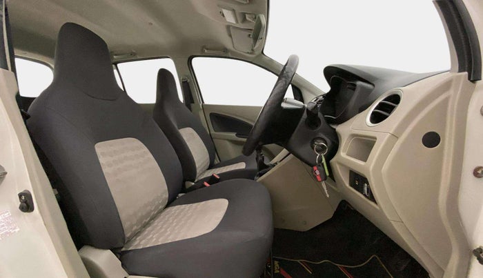 2014 Maruti Celerio VXI, CNG, Manual, 67,309 km, Right Side Front Door Cabin