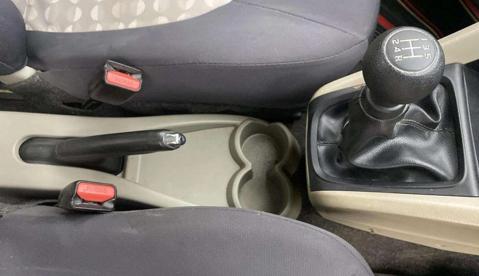 2014 Maruti Celerio VXI, CNG, Manual, 67,309 km, Gear Lever