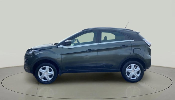 2020 Tata NEXON XMA SUNROOF DIESEL, Diesel, Automatic, 81,238 km, Left Side