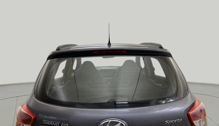 2017 Hyundai Grand i10 SPORTZ (O) 1.2 KAPPA VTVT, Petrol, Manual, 38,063 km, Rear Windshield