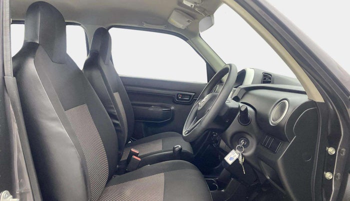 2020 Maruti S PRESSO VXI PLUS AMT, Petrol, Automatic, 37,840 km, Right Side Front Door Cabin
