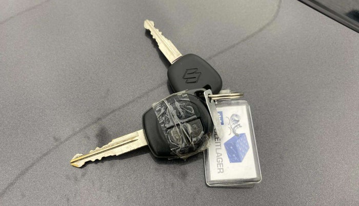 2020 Maruti S PRESSO VXI PLUS AMT, Petrol, Automatic, 37,840 km, Key Close Up