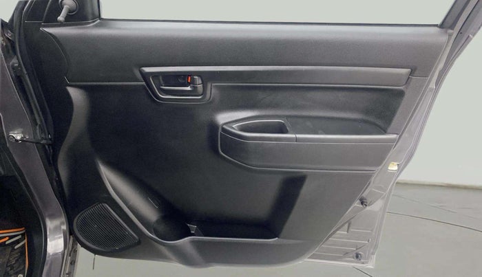 2020 Maruti S PRESSO VXI PLUS AMT, Petrol, Automatic, 37,840 km, Driver Side Door Panels Control