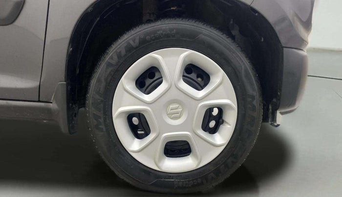 2020 Maruti S PRESSO VXI PLUS AMT, Petrol, Automatic, 37,840 km, Right Front Wheel