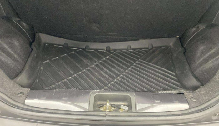 2020 Maruti S PRESSO VXI PLUS AMT, Petrol, Automatic, 37,840 km, Boot Inside