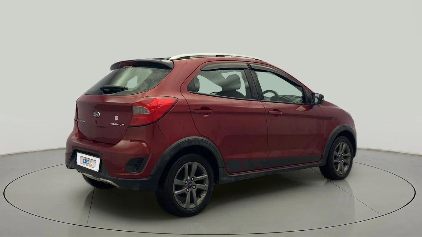 2018 Ford FREESTYLE TITANIUM 1.2 PETROL, Petrol, Manual, 1,08,678 km, Right Back Diagonal