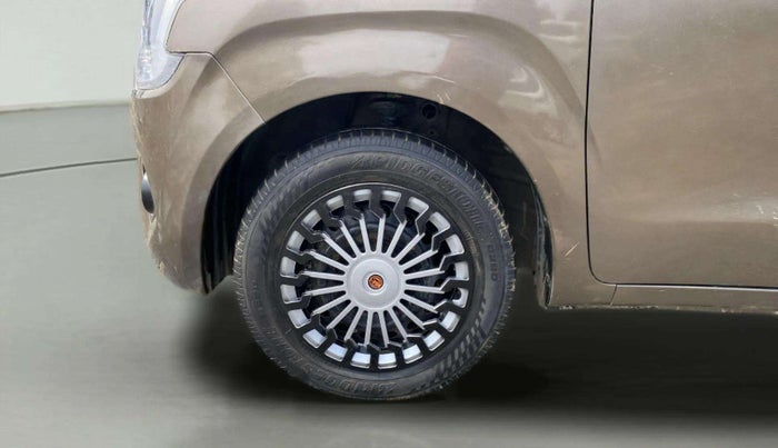 2019 Maruti New Wagon-R ZXI 1.2, Petrol, Manual, 1,26,268 km, Left Front Wheel