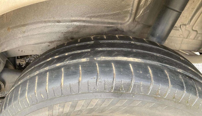 2019 Maruti New Wagon-R ZXI 1.2, Petrol, Manual, 1,26,268 km, Left Rear Tyre Tread