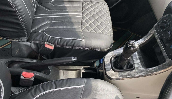 2019 Maruti New Wagon-R ZXI 1.2, Petrol, Manual, 1,26,268 km, Gear Lever