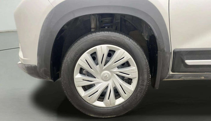 2024 Renault Kiger RXL MT, Petrol, Manual, 11,045 km, Left Front Wheel