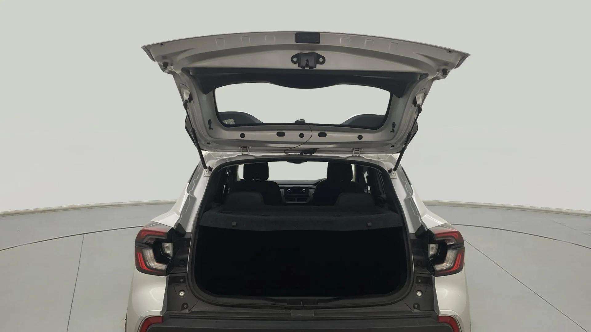 Boot-Open-Top-Half-View-43