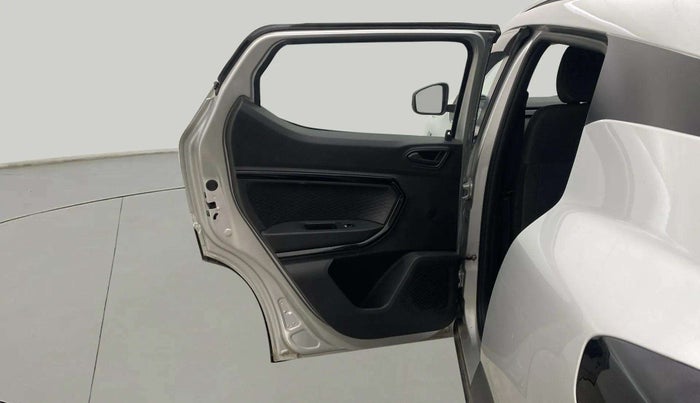 2024 Renault Kiger RXL MT, Petrol, Manual, 11,045 km, LHS Rear Door