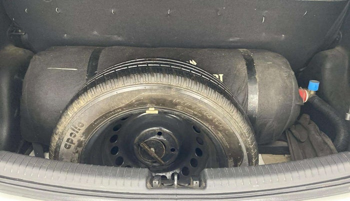 2019 Hyundai Grand i10 MAGNA 1.2 KAPPA VTVT, CNG, Manual, 73,070 km, Boot Inside