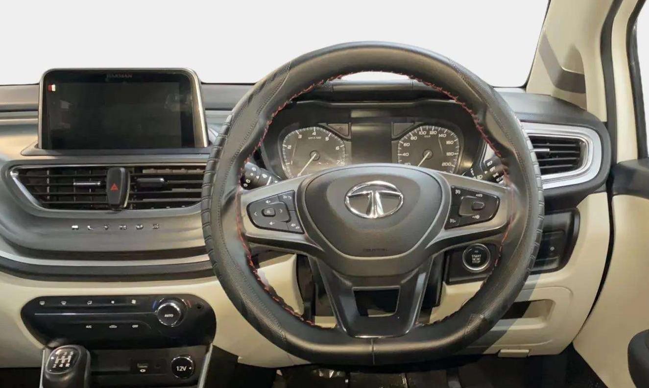 2021 Tata ALTROZ XZ PETROL, Petrol, Manual, 19,332 km, Steering Wheel Close Up