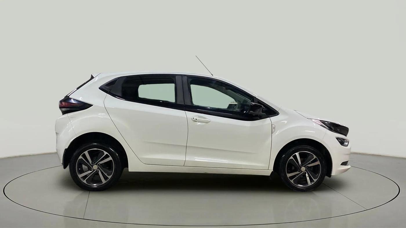 2021 Tata ALTROZ XZ PETROL, Petrol, Manual, 19,332 km, Right Side View