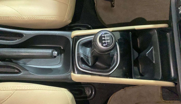 2020 Honda City 1.5L I-VTEC ZX, Petrol, Manual, 56,815 km, Gear Lever