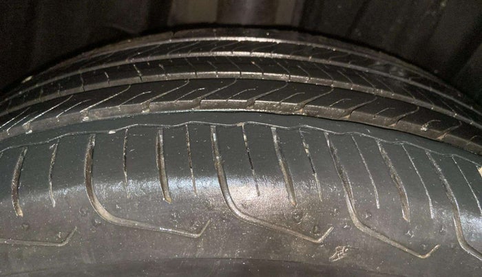 2023 Maruti FRONX ZETA 1.0 TURBO MT, Petrol, Manual, 23,448 km, Right Rear Tyre Tread