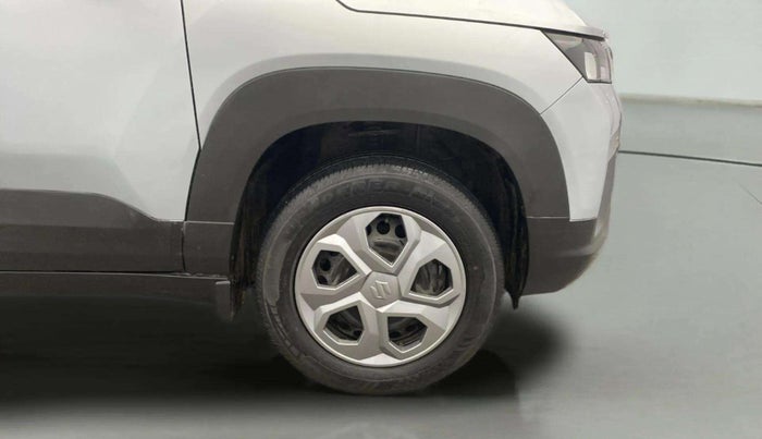 2023 Maruti BREZZA VXI SMART HYBRID, Petrol, Manual, 21,024 km, Right Front Wheel