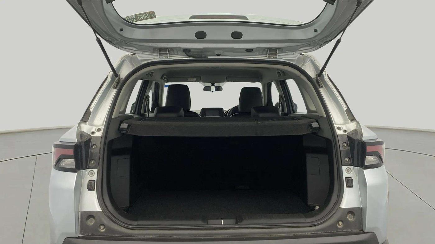 2023 Maruti BREZZA VXI SMART HYBRID, Petrol, Manual, 21,024 km, Boot Open Zoomed View