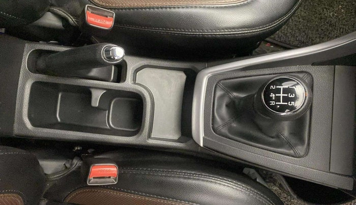 2023 Maruti BREZZA VXI SMART HYBRID, Petrol, Manual, 21,024 km, Gear Lever