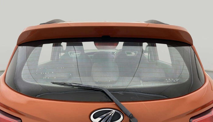 2016 Mahindra Kuv100 K8 6 STR, Petrol, Manual, 68,309 km, Rear Windshield