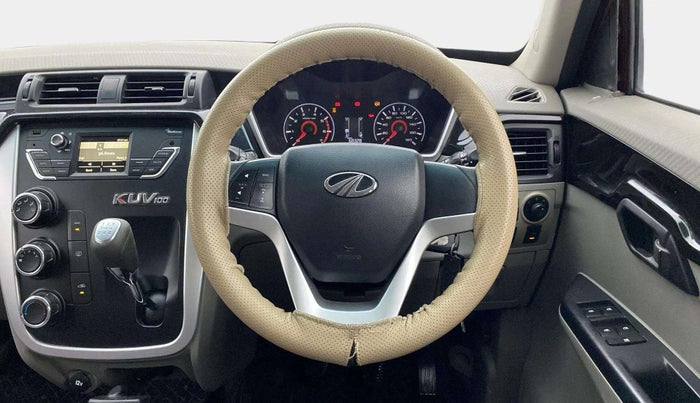 2016 Mahindra Kuv100 K8 6 STR, Petrol, Manual, 68,309 km, Steering Wheel Close Up