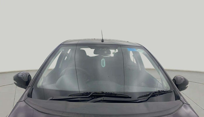 2022 Tata Tiago XZ PLUS CNG, CNG, Manual, 64,367 km, Front Windshield