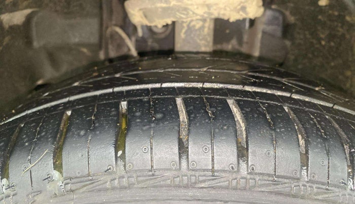 2022 Tata Tiago XZ PLUS CNG, CNG, Manual, 64,367 km, Left Front Tyre Tread
