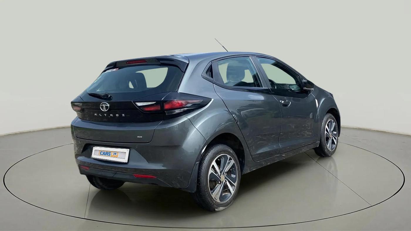2022 Tata ALTROZ XZA, CNG, Automatic, 46,314 km, Right Back Diagonal
