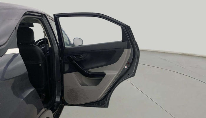 2018 Tata NEXON XM PETROL, Petrol, Manual, 36,233 km, RHS Rear Door