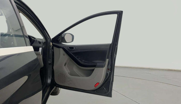 2018 Tata NEXON XM PETROL, Petrol, Manual, 36,233 km, RHS Front Door