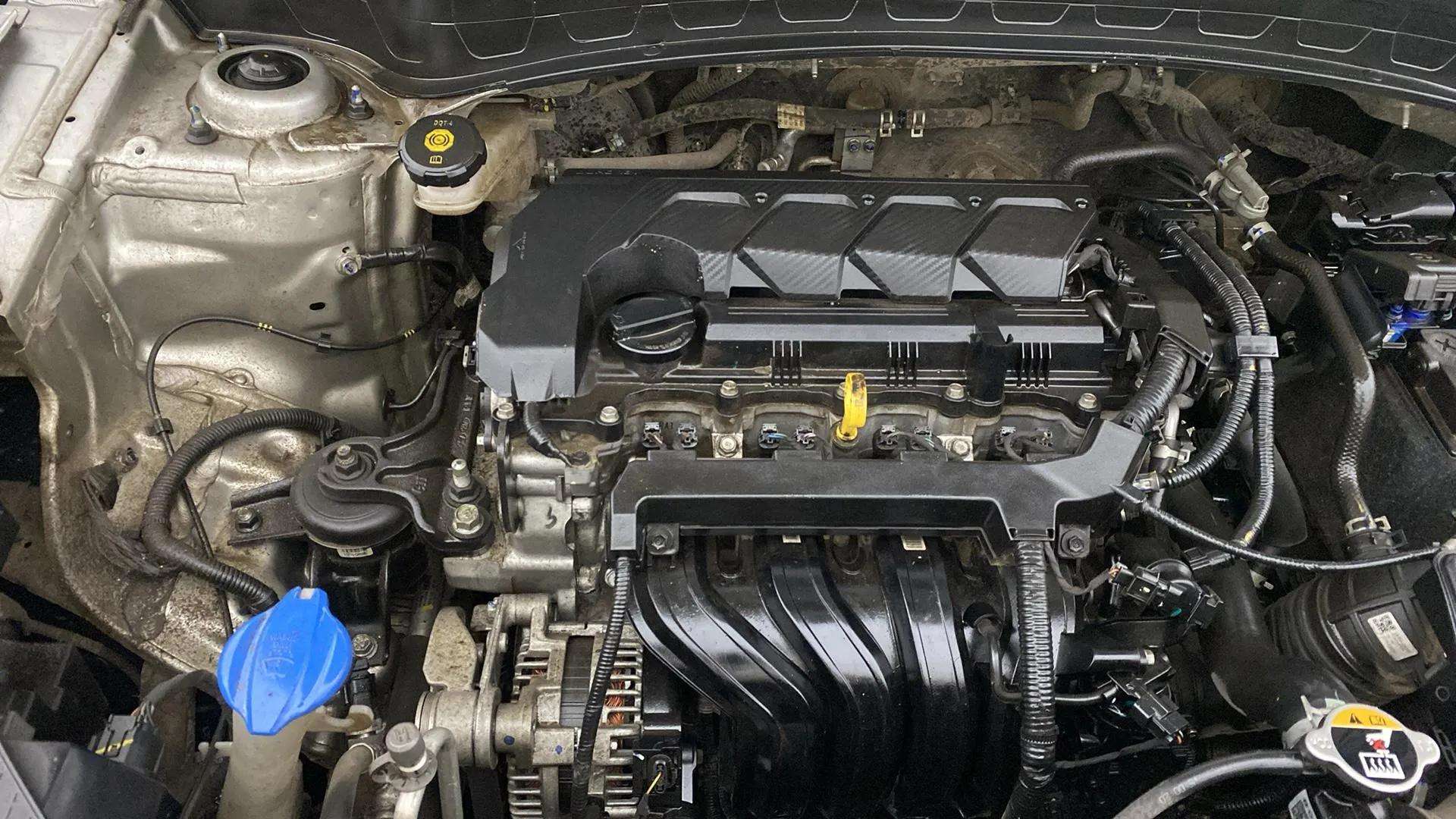 Engine-Right-Aligned--11