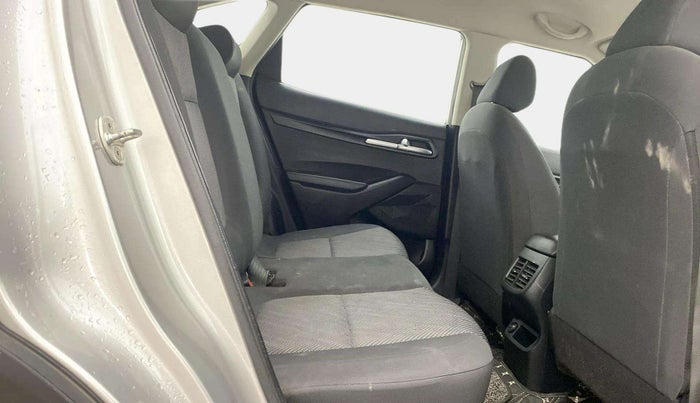 2022 KIA SELTOS HTE 1.5 PETROL, Petrol, Manual, 34,304 km, Right Side Rear Door Cabin