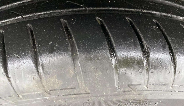 2017 Honda Jazz 1.2L I-VTEC V AT, Petrol, Automatic, 44,246 km, Left Front Tyre Tread