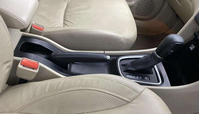2021 Maruti Ciaz ALPHA  AT 1.5 SHVS PETROL, Petrol, Automatic, 82,750 km, Gear Lever