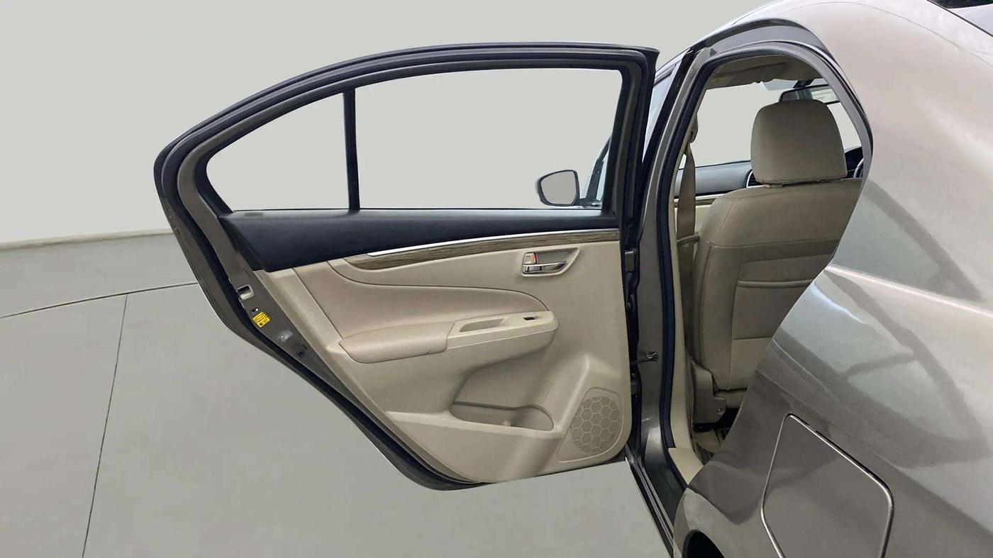 2021 Maruti Ciaz ALPHA  AT 1.5 SHVS PETROL, Petrol, Automatic, 83,015 km, LHS Rear Door