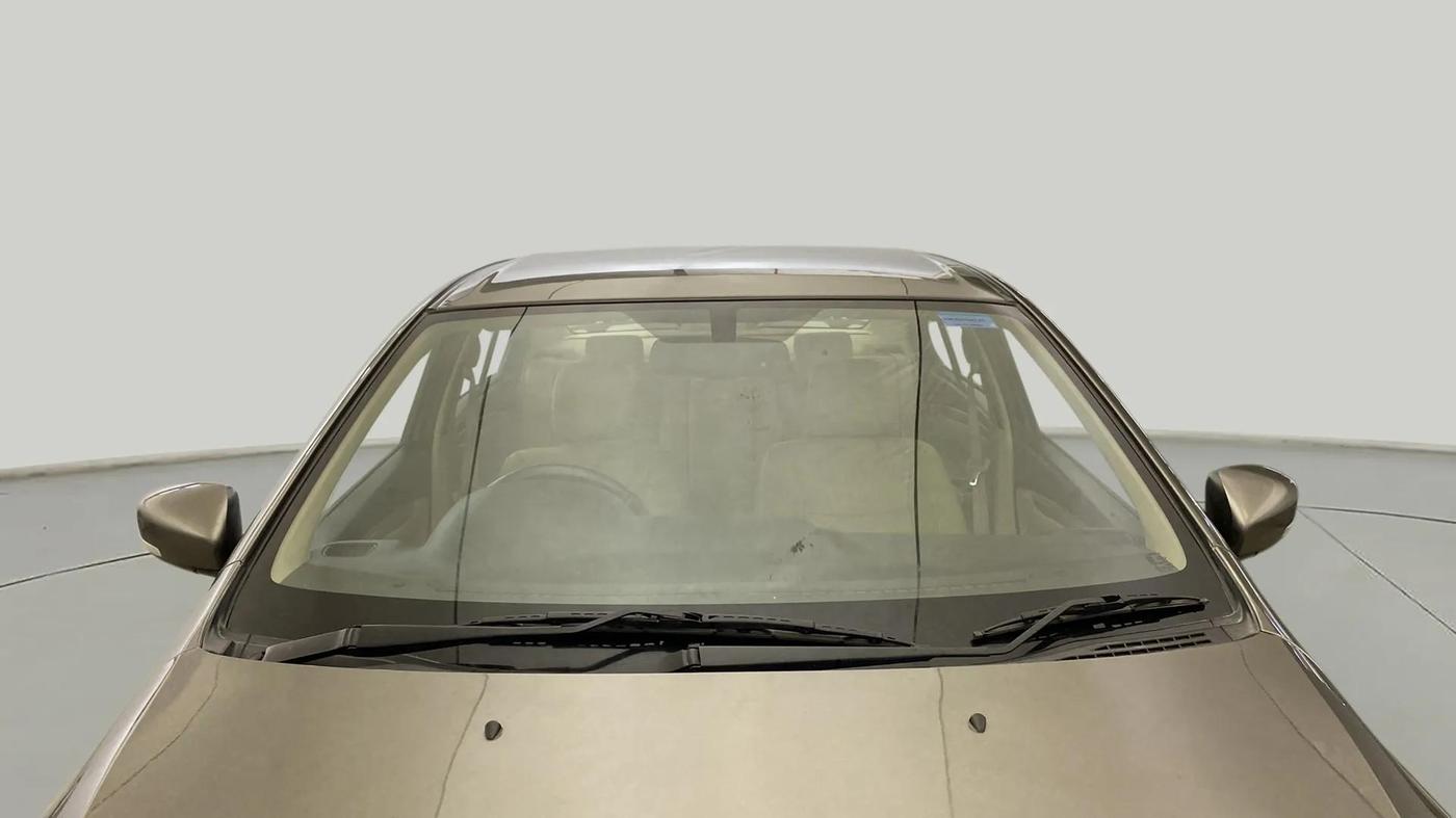 2021 Maruti Ciaz ALPHA  AT 1.5 SHVS PETROL, Petrol, Automatic, 83,015 km, Front Windshield