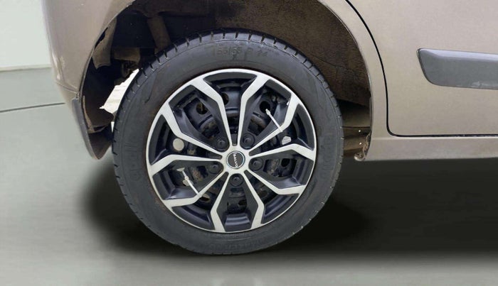 2015 Maruti Wagon R 1.0 VXI, Petrol, Manual, 90,127 km, Right Rear Wheel