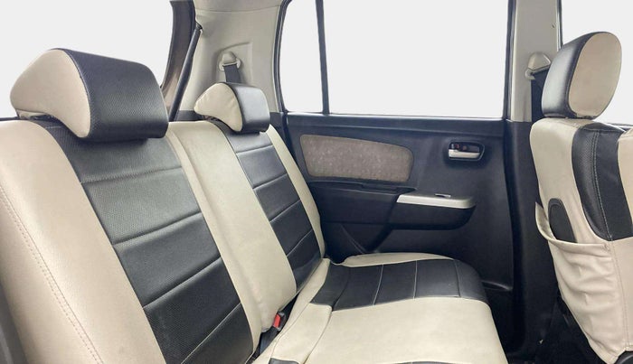 2015 Maruti Wagon R 1.0 VXI, Petrol, Manual, 90,127 km, Right Side Rear Door Cabin