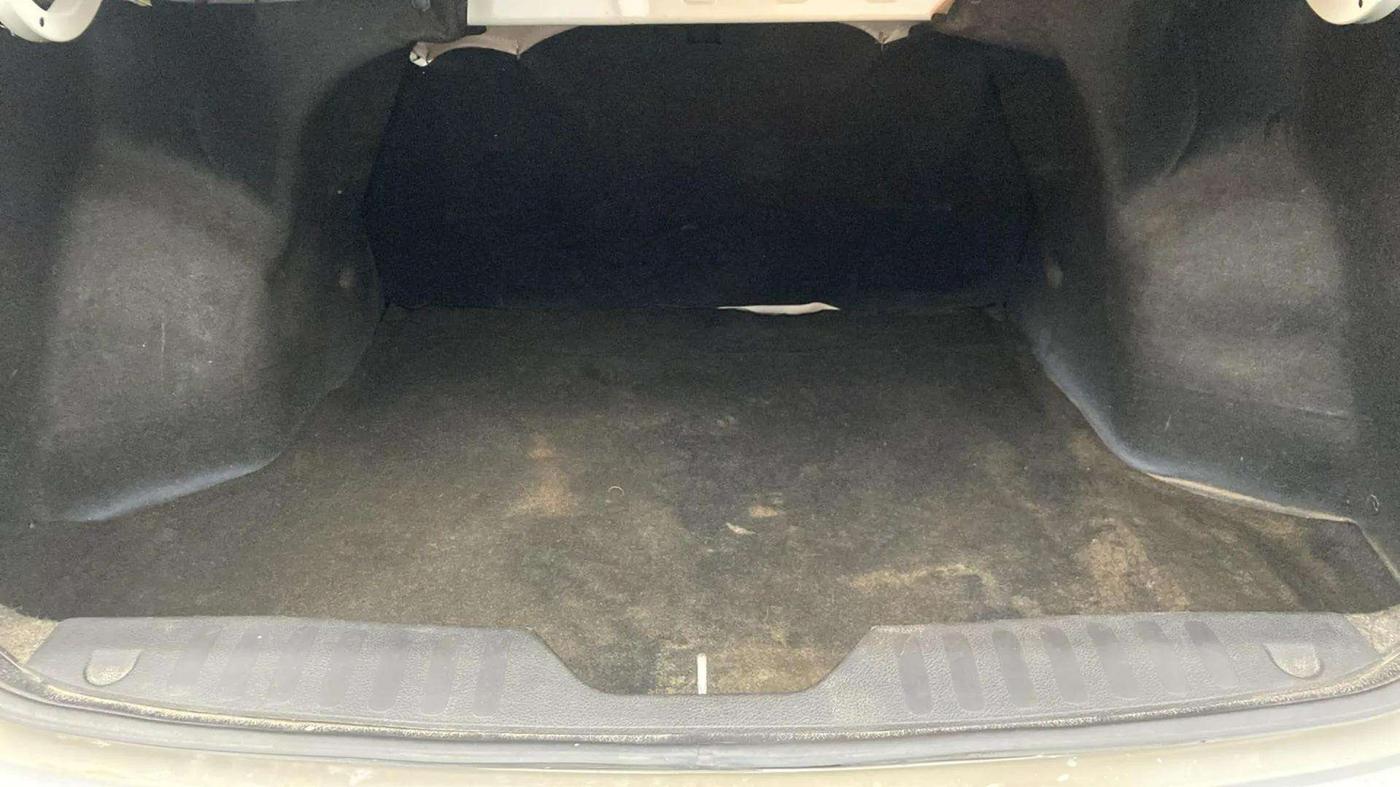 2017 Maruti Ciaz VDI SHVS, Diesel, Manual, 82,656 km, Boot Inside
