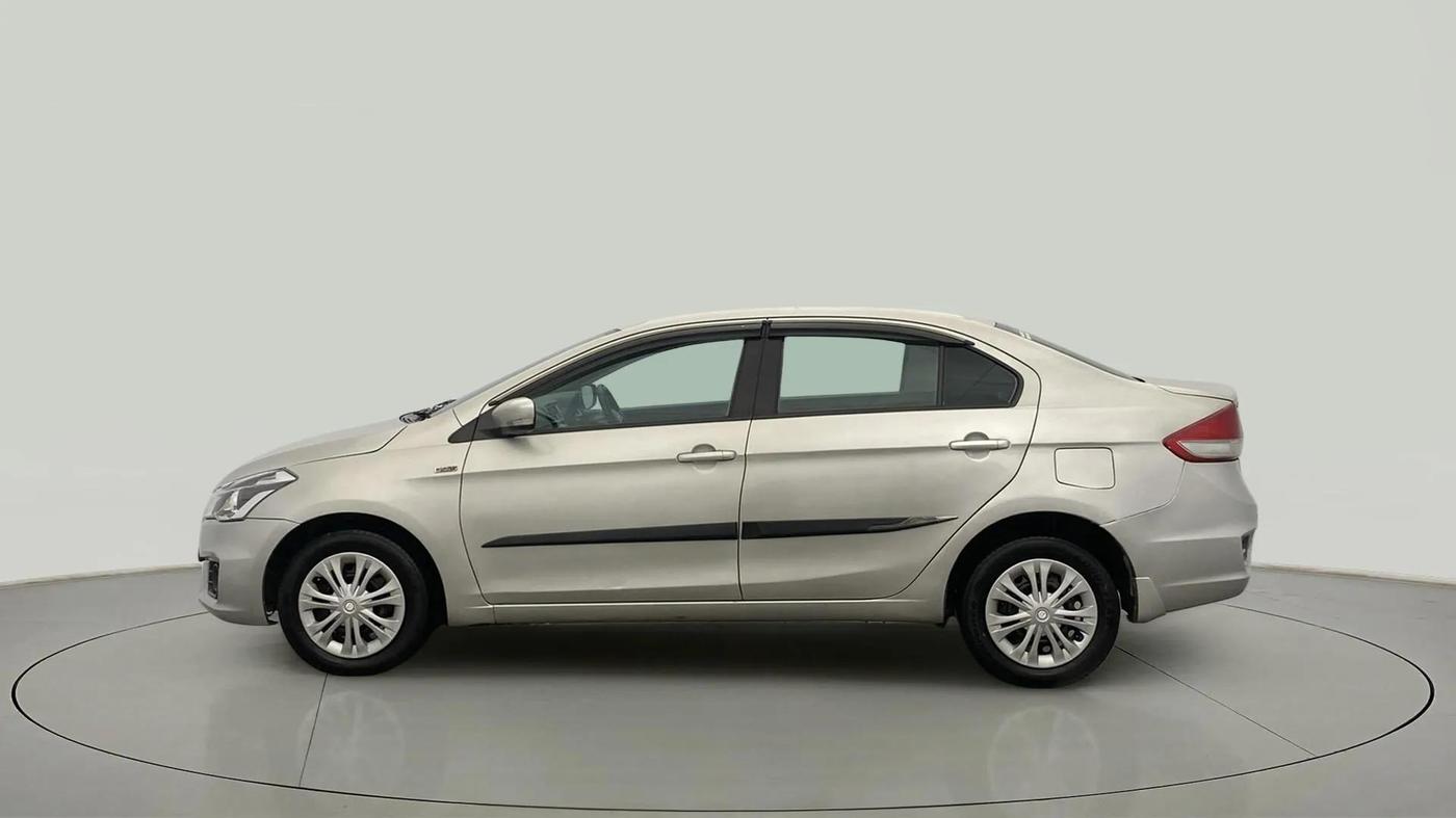 2017 Maruti Ciaz VDI SHVS, Diesel, Manual, 82,656 km, Left Side