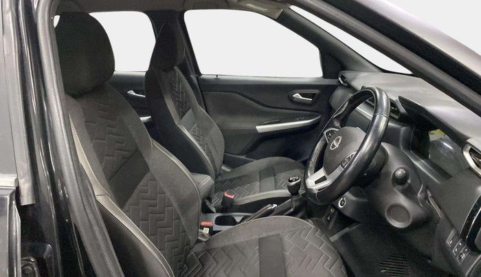 2022 Nissan MAGNITE XV PREMIUM TURBO (O), Petrol, Manual, 26,600 km, Right Side Front Door Cabin