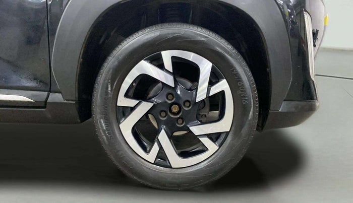 2022 Nissan MAGNITE XV PREMIUM TURBO (O), Petrol, Manual, 26,600 km, Right Front Wheel