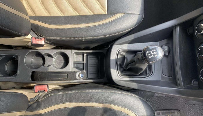 2016 Ford Figo Aspire TREND 1.2 PETROL, Petrol, Manual, 25,203 km, Gear Lever