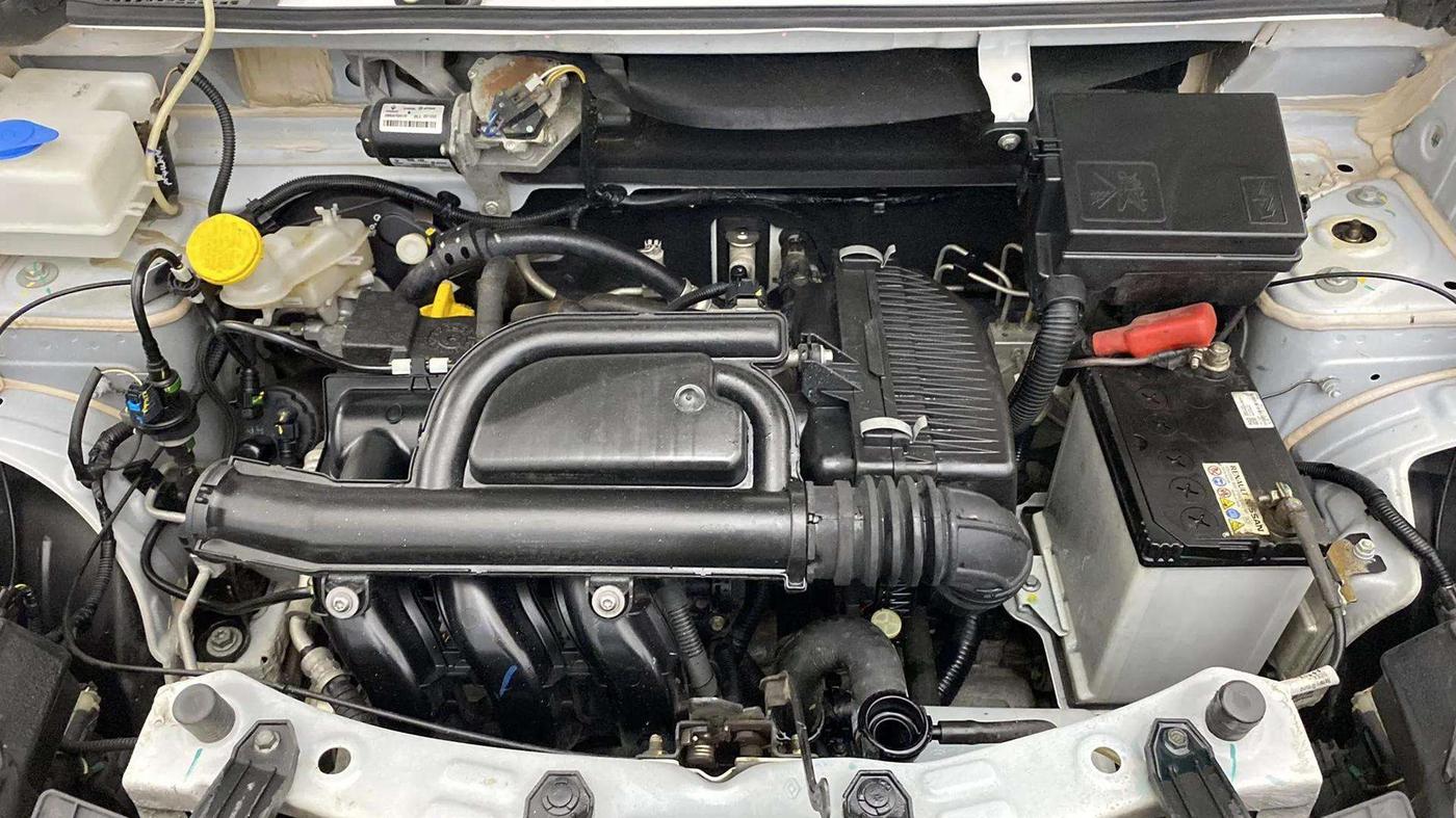 2023 Renault Kwid RXT 1.0, Petrol, Manual, 28,293 km, Engine View