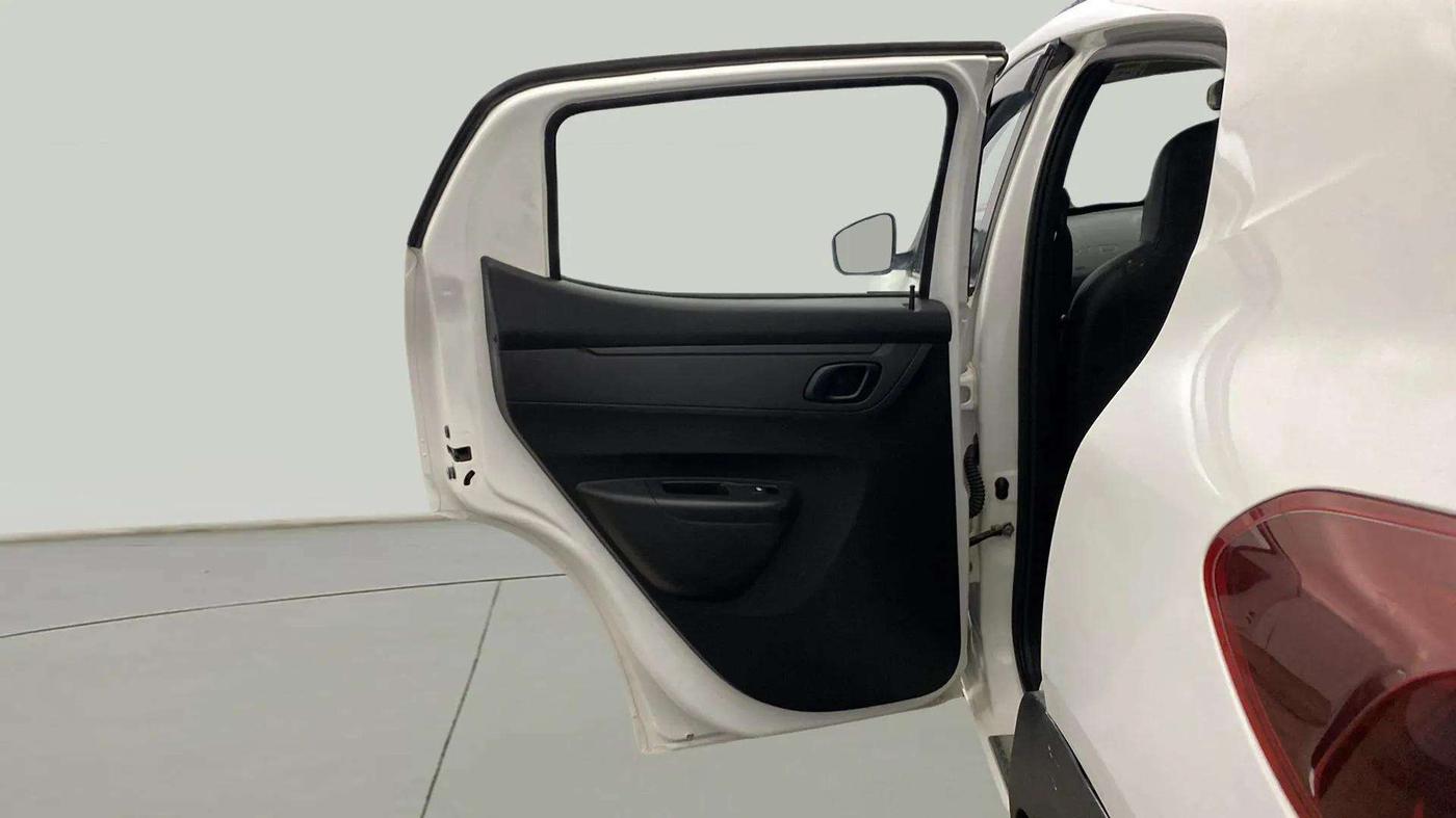 2023 Renault Kwid RXT 1.0, Petrol, Manual, 28,293 km, LHS Rear Door