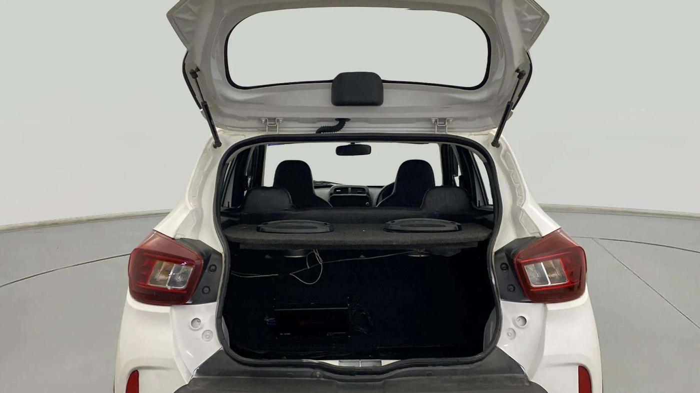 2023 Renault Kwid RXT 1.0, Petrol, Manual, 28,293 km, Boot Open Zoomed View