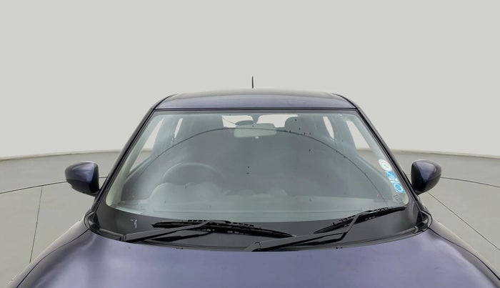 2018 Maruti Swift VDI, Diesel, Manual, 65,041 km, Front Windshield