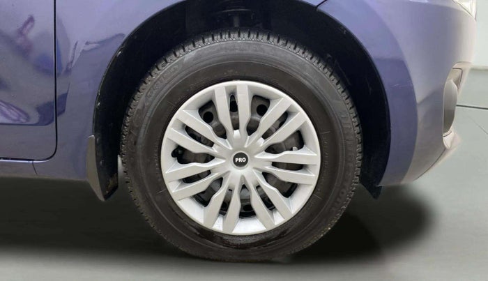 2018 Maruti Swift VDI, Diesel, Manual, 65,041 km, Right Front Wheel