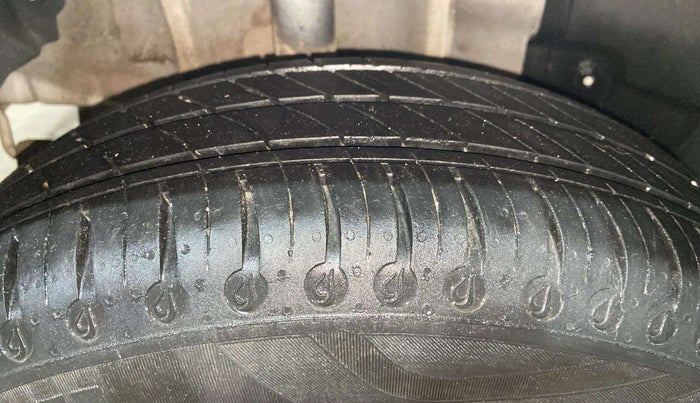 2024 Tata TIGOR XZA Plus iCNG , CNG, Automatic, 11,218 km, Right Rear Tyre Tread